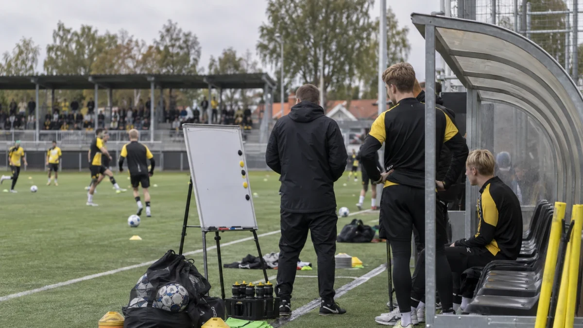 Mjällby arbetsbefriar Aksum från tränaruppdraget