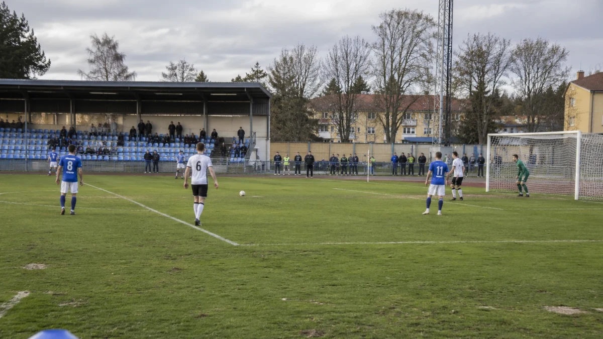 Växjö kvar på kvalplats efter sex matcher utan seger