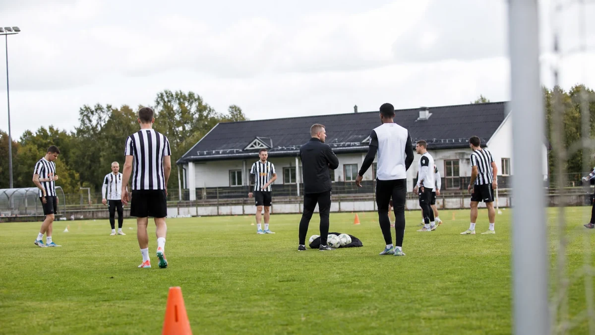 Landskrona lånar ut Gent Elezaj till Hammarby TFF