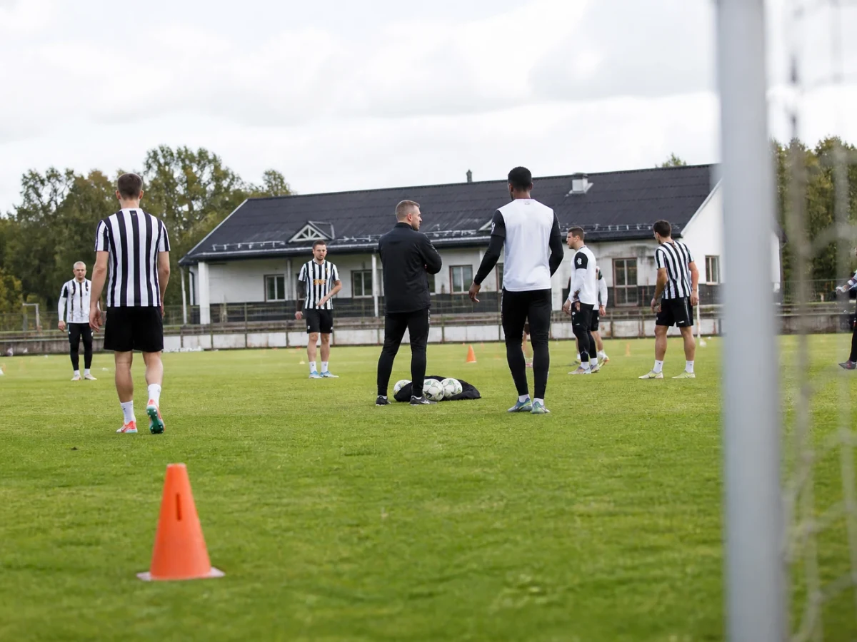 Landskrona lånar ut Gent Elezaj till Hammarby TFF